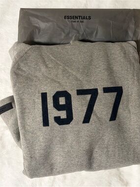 Fear of God Essentials Gray '1977'